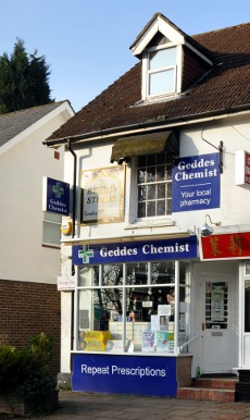 Geddes chemist, Three Bridges