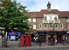 Exterior of Jubilee Oak pub, Crawley